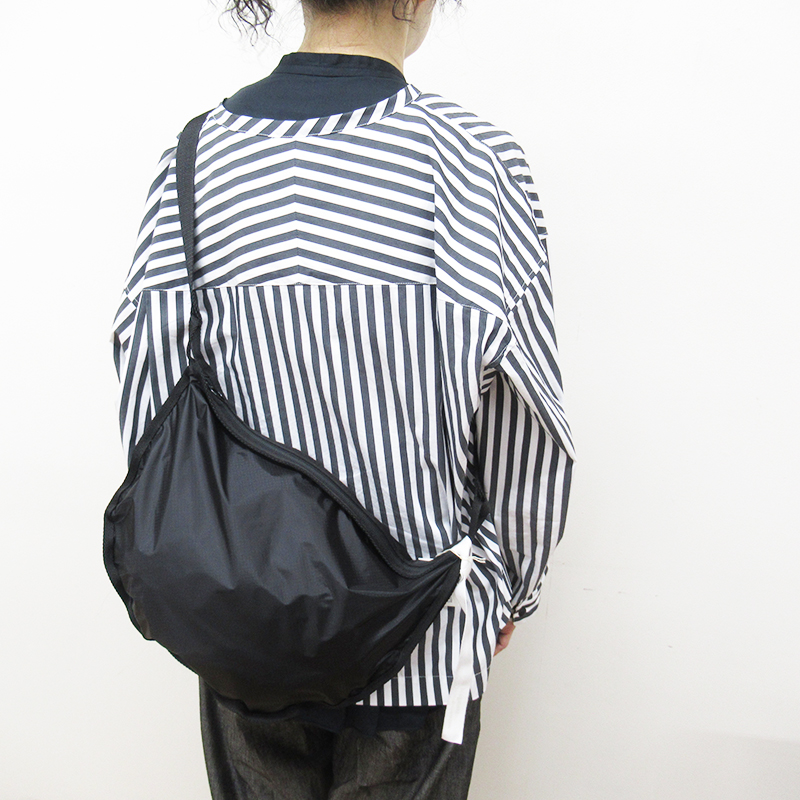 ANVOCOEUR  軽量撥水ナイロンショルダーバッグ "volubilis"/BK690 【日本製】
